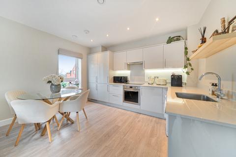 undefined, Isambard Close Maidenhead SL6