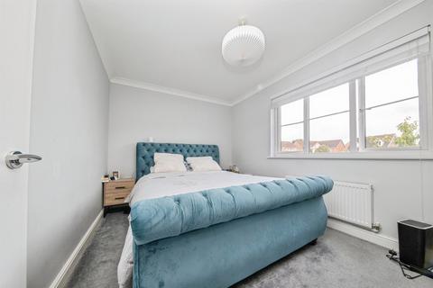 2 bedroom flat for sale, Treeview, STOWMARKET