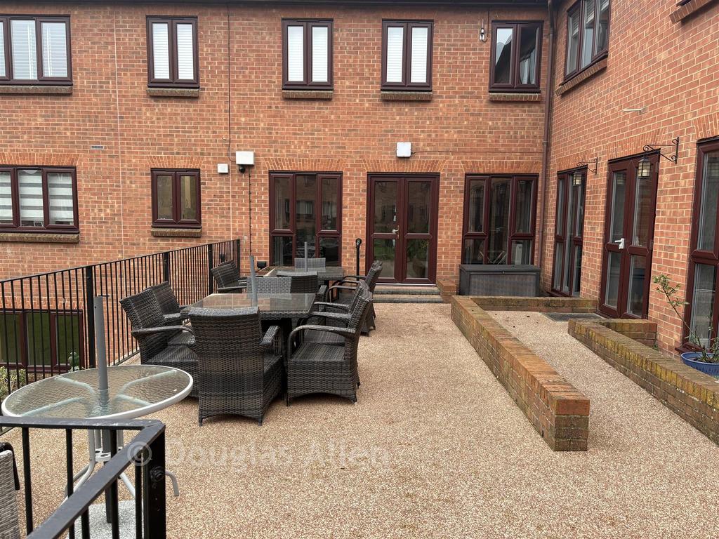 Communal Area