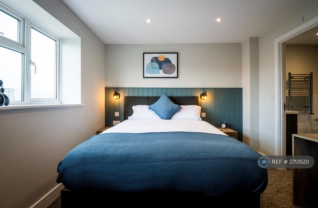Ensuite Rooms For Professionals