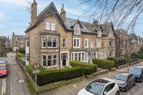 undefined, Dragon Parade, Harrogate, HG1