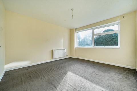 2 bedroom flat for sale, St Andrews Gardens, Church Road, Worthing, West Sussex, BN13