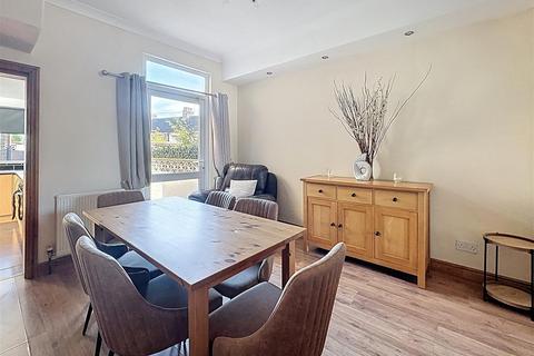 undefined, Mount Pleasant, Hornsea