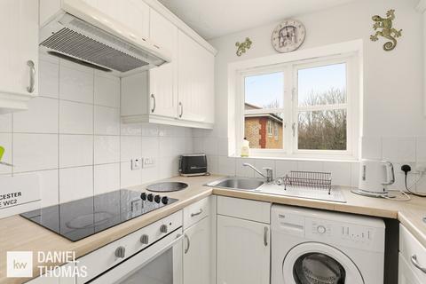 2 bedroom apartment for sale, DANIEL THOMAS | Burrows Chase, Waltham Abbey, EN9 3YX