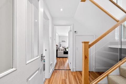 4 bedroom end of terrace house for sale, Glendevon Park, Broxburn EH52