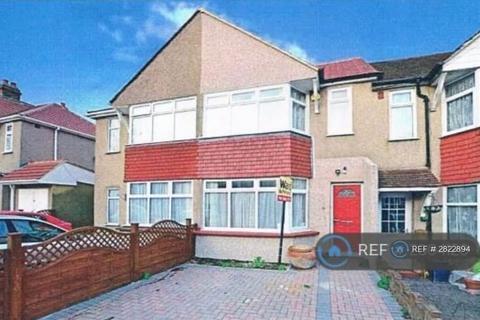 undefined, Sutherland Avenue, Welling, DA16