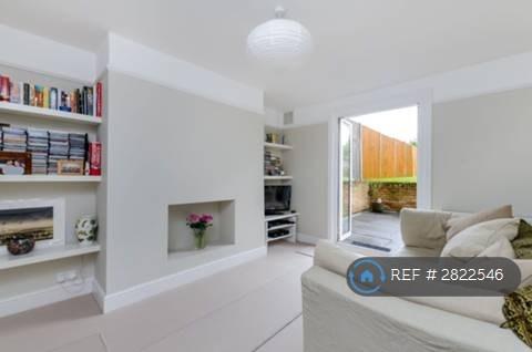 Lounge With Direct Access To Private Garden