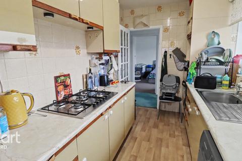2 bedroom semi-detached bungalow for sale, Thirlmere, Ashford