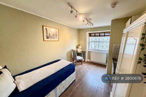 undefined, London, London, W2