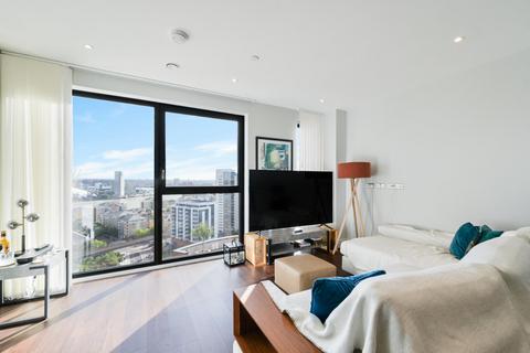 1 bedroom apartment to rent, Avalon Point, Silvocea Way, London, E14