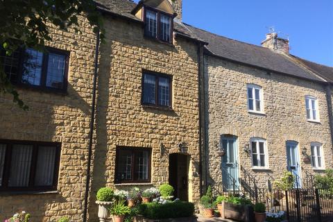 3 bedroom townhouse for sale, Parkland Mews, Stow-on-the-Wold