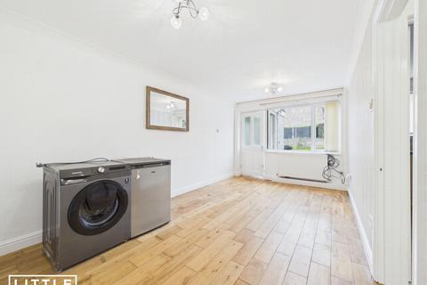 1 bedroom apartment for sale, Braemar Close, Whiston, L35