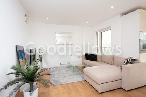 2 bedroom apartment to rent, Talbot Close, Surrey CR4