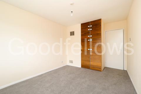 undefined, Sherwood Park Road, Surrey SM1