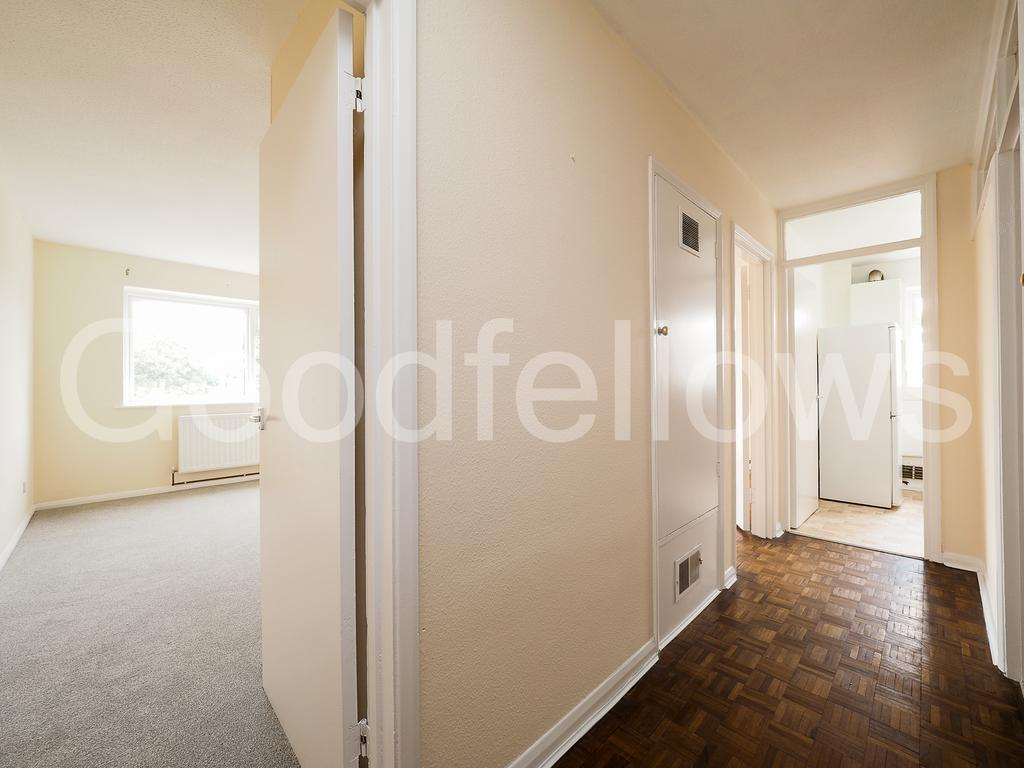 Lc58 011 wm.jpg