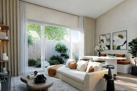 3 bedroom mews for sale, Edwin Road, Twickenham TW2