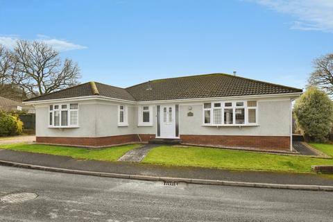 3 bedroom bungalow for sale, Maes Yr Helyg, Ammanford SA18