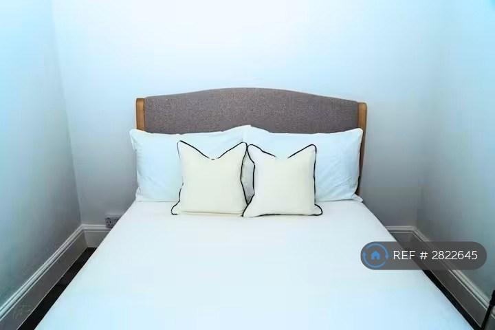 Upstairs Bedroom