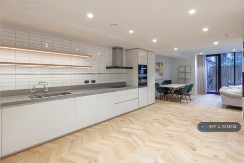 2 bedroom flat to rent, Switch House East Battersea Power Station, London, SW11