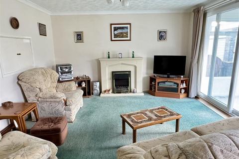 3 bedroom semi-detached house for sale, Higher Woodside, St. Austell