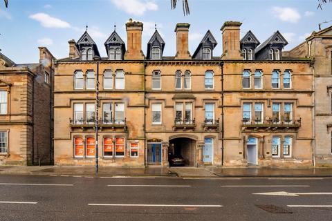 2 bedroom flat for sale, Tay Street, Perth