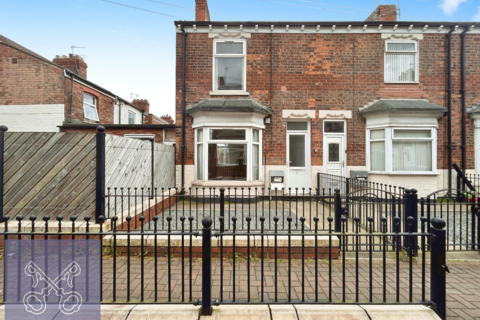 2 bedroom end of terrace house to rent, Madoline Grove, Hull HU9