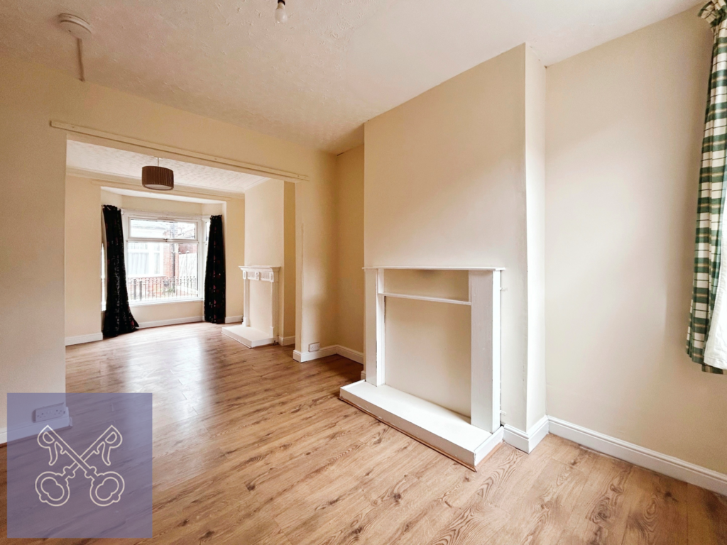 Living/Dining Area