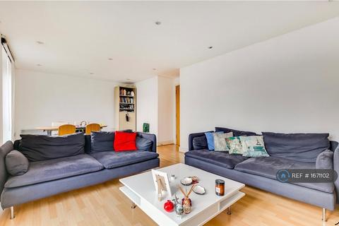 2 bedroom flat to rent, Angel Southside, London, EC1V