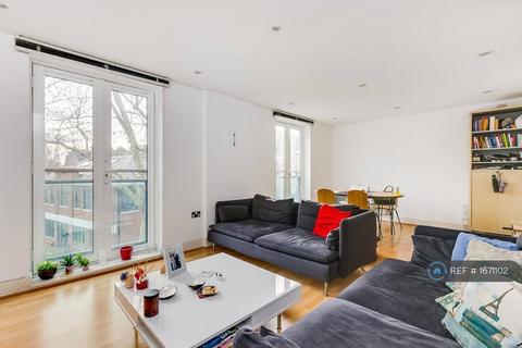 2 bedroom flat to rent, Angel Southside, London, EC1V