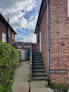 undefined, Ratcliffe Road, Farnborough, GU14