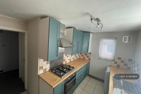 undefined, Ratcliffe Road, Farnborough, GU14