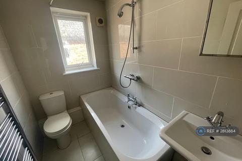 undefined, Ratcliffe Road, Farnborough, GU14