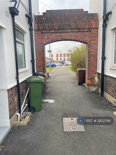 undefined, Rainham Road South, Dagenham, RM10