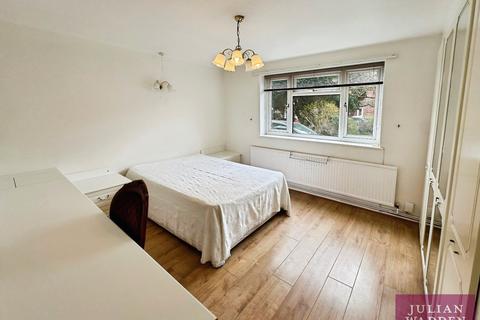 2 bedroom flat for sale, Wilmslow Road, Didsbury, Manchester, M20