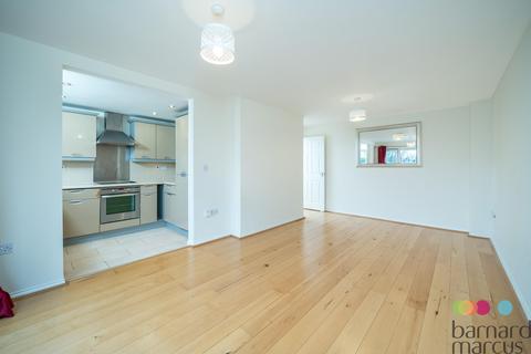 3 Cottonham Close, North Finchley, London