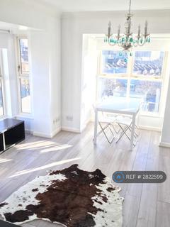2 bedroom flat to rent, Audley Drive, London, E16