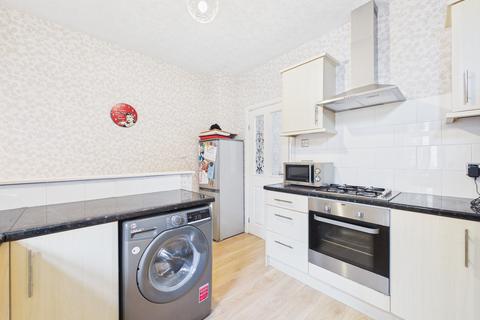 2 bedroom terraced house for sale, Perth Street West,  Hull, HU5