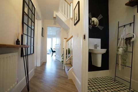 undefined, Campion Drive, Oldham, Greater Manchester, OL4