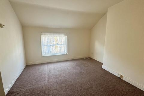 1 bedroom flat to rent, Aberdeen Walk, Scarborough