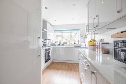 3 bedroom detached house for sale, Nursery Road, Taplow SL6