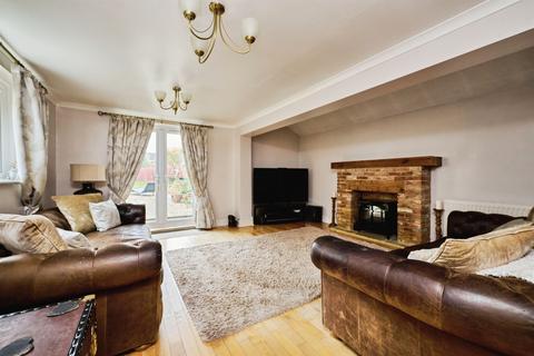 5 bedroom detached house for sale, Welmore Road, Glinton, Peterborough