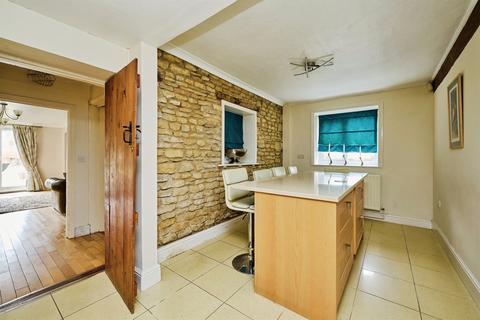 5 bedroom detached house for sale, Welmore Road, Glinton, Peterborough