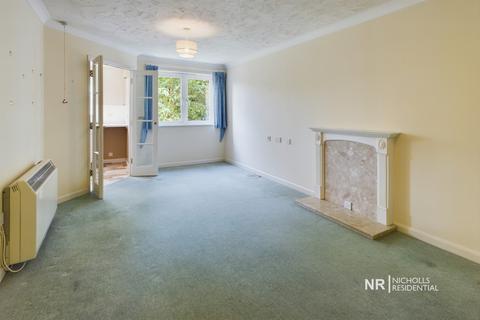 1 bedroom flat to rent, Epsom Road, Epsom, Surrey. KT17