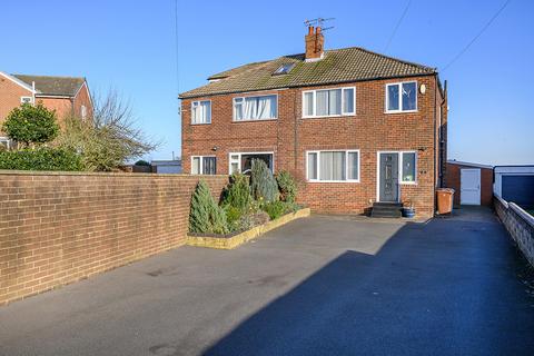 3 bedroom semi-detached house for sale, The Close, Wakefield, WF3