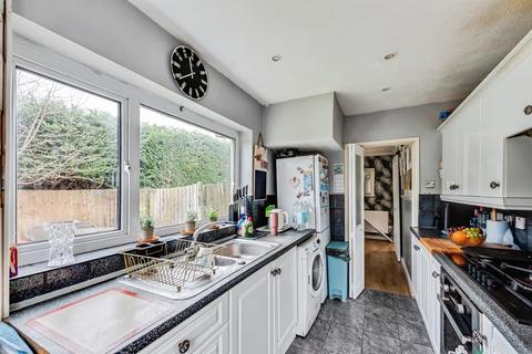 undefined, Thames Avenue, Swindon