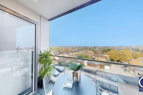 2 bedroom apartment for sale, Charlotte Court, East Barnet Road, Barnet, EN4