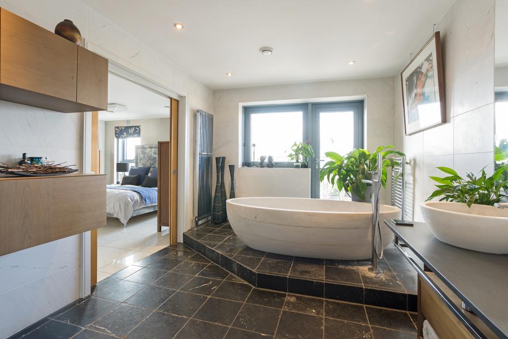 Luxury en-suite