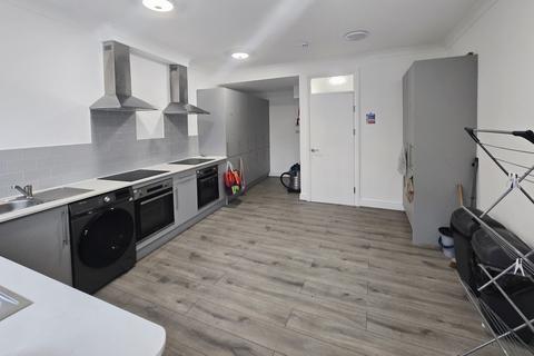 undefined, Johns Lane, Morden SM4