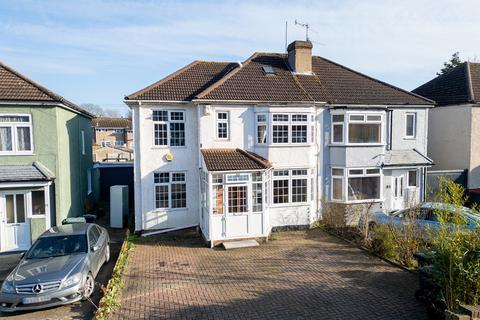 undefined, Valley Drive, Gravesend, DA12 5RR