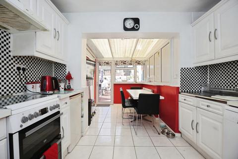 4 bedroom semi-detached house for sale, Johnson Road, Bedworth, Warwickshire, CV12